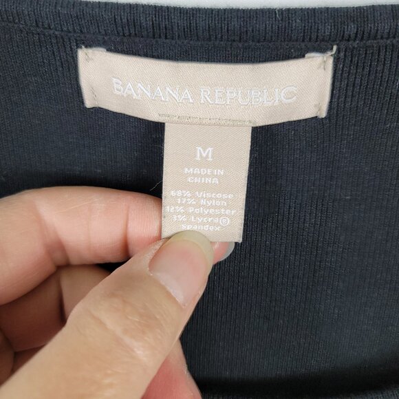 Banana Republic Black Sweater Size Medium Crewneck 3/4 Sleeves - Picture 9 of 12